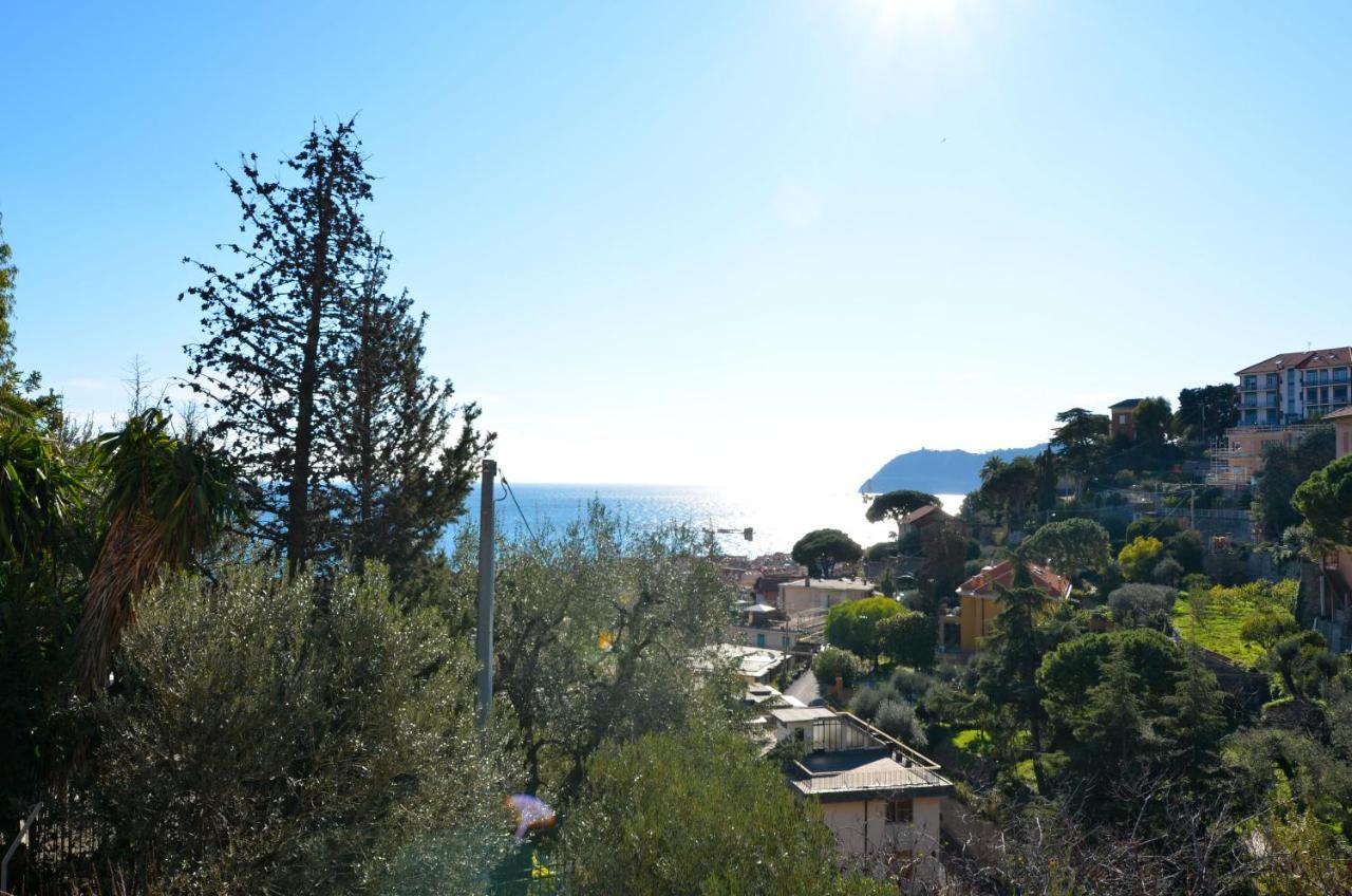 Casa Ninin Apartman Alassio Kültér fotó